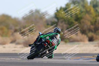 media/Dec-18-2022-SoCal Trackdays (Sun) [[8099a50955]]/Turn 7 Backside (1125am)/